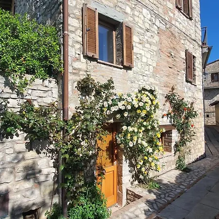 La Pietra E Le Rose Apartamento